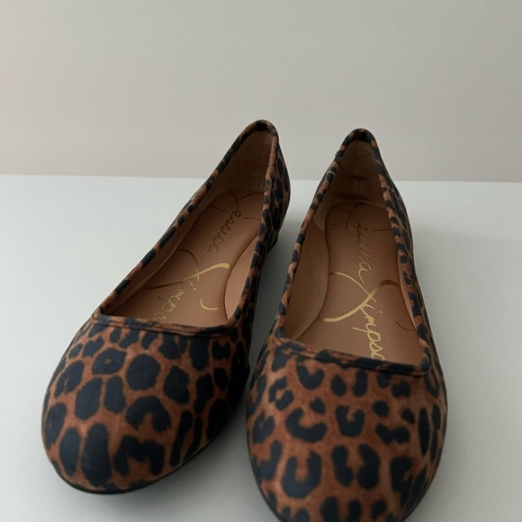 Leopard Print Ballet Flats - Picture 1 of 4